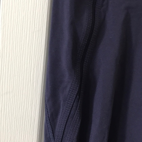 Lululemon leggings - Picture 3 of 7